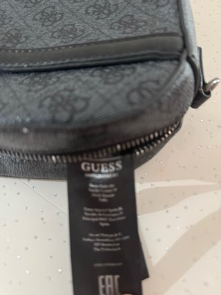 Neceser Guess