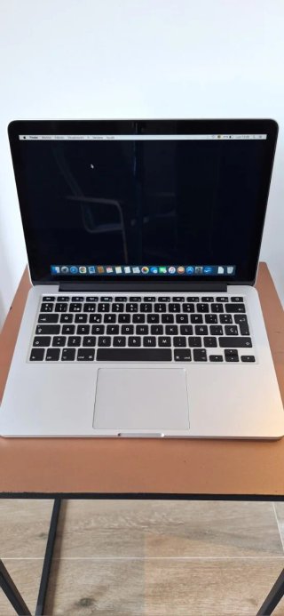 MacBook Pro OS X Yosemite