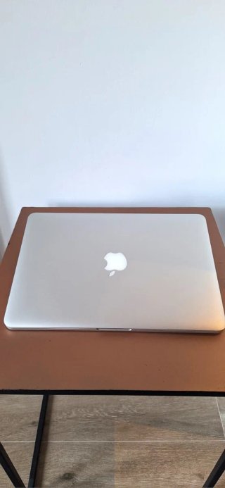 MacBook Pro OS X Yosemite