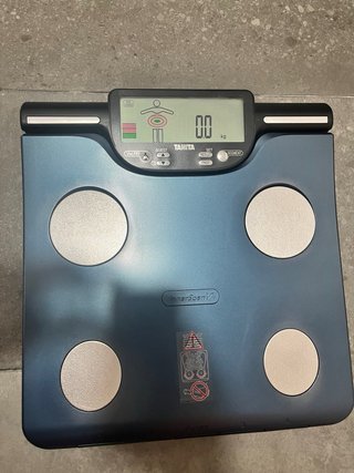 Báscula Tanita BC-602