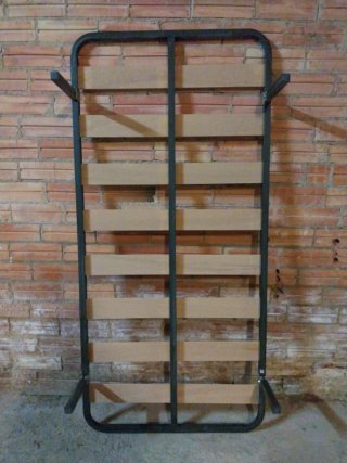 Somier metálico con lamas de madera 90x1,90