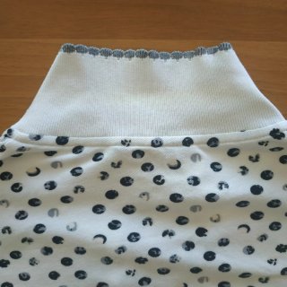 T-shirt donna cotone bianco pois neri