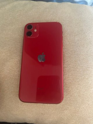 iPhone Apple11  Rojo - Salud Batería 73%