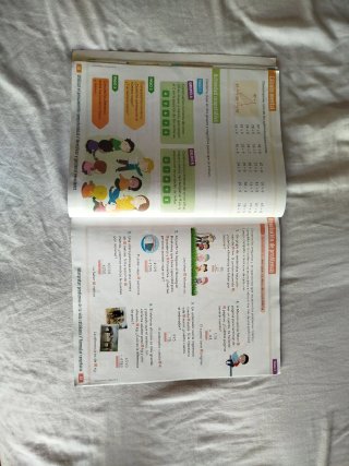 Libros de texto de 3Primaria,mates,lengua,cono,ing