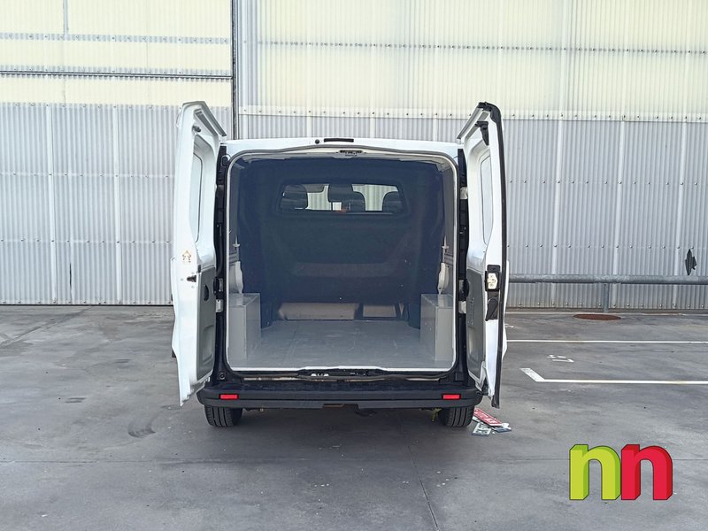 Renault Trafic 2022, foto 10