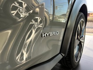 NISSAN JUKE HYBRID 143CV TAN SOLO 30.000KM