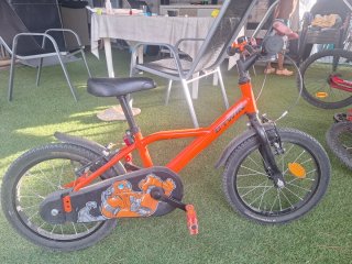Bicicleta infantil 16 Btwin como nueva