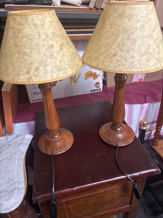 Lámparas de noche de madera y papel