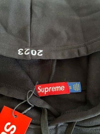 Sudadera Supreme Negra con Capucha
