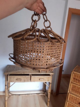 Muebles de mimbre y bambú
