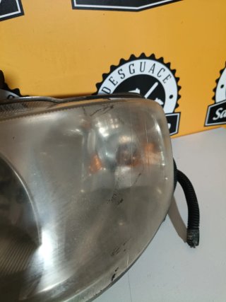 Faro delantero izquierdo SEAT IBIZA