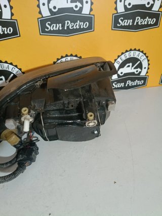 Faro delantero izquierdo SEAT IBIZA