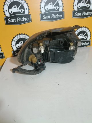 Faro delantero izquierdo SEAT IBIZA