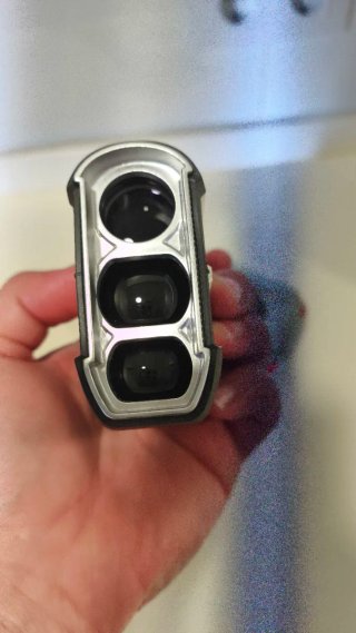 Telémetro Bushnell Tour V4