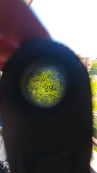 Telémetro Bushnell Tour V4