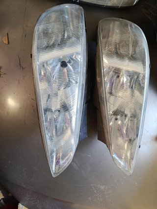 Faro delantero izquierdo Peugeot 406 Fase 1 DHX (XUD9TE)