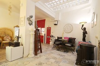 Local comercial en venta en Bellas Vistas en Madrid