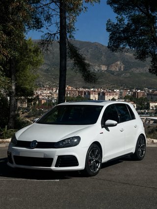 Volkswagen Golf 2010