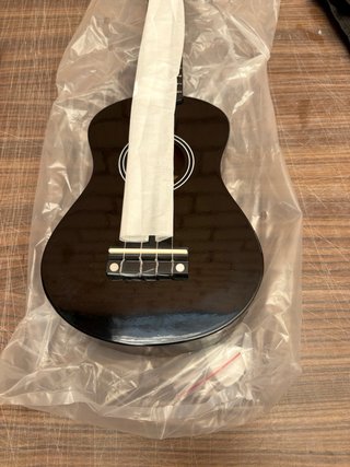 Ukelele Martin Smith UK-212-BK Negro + Funda