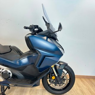 HONDA FORZA 750