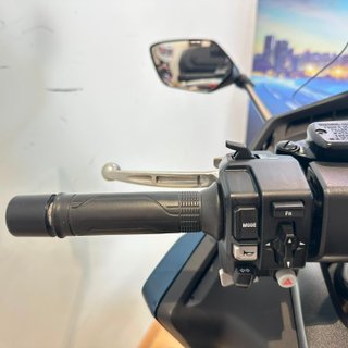 HONDA FORZA 750