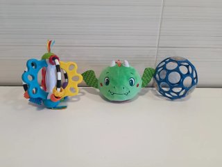 Juguetes Bebé: Sonajero, Peluche Dragón y Pelota