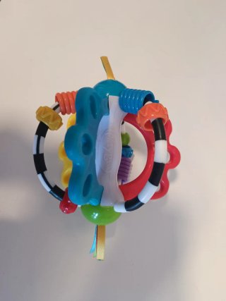 Juguetes Bebé: Sonajero, Peluche Dragón y Pelota