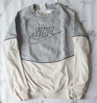 Sudadera Nike Gris