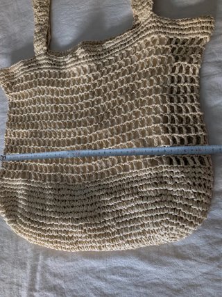 Bolso de rafia beige