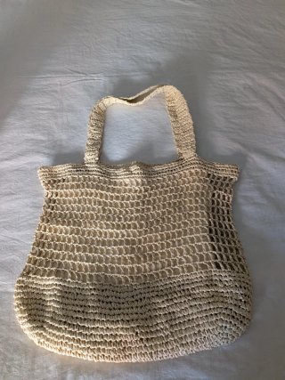 Bolso de rafia beige