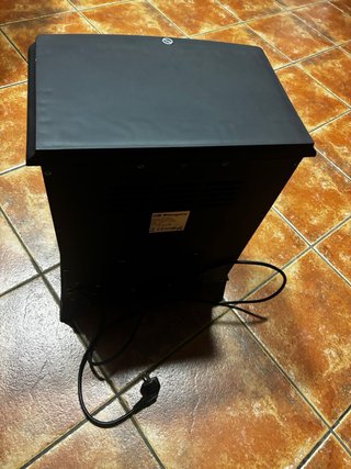 Chimenea eléctrica negra