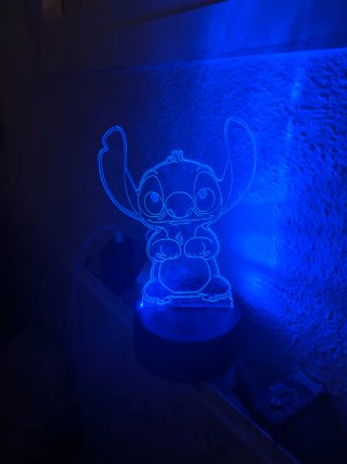 Lámpara LED Stitch con Mando