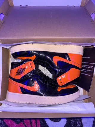 Air Jordan 1 High Negro y Naranja