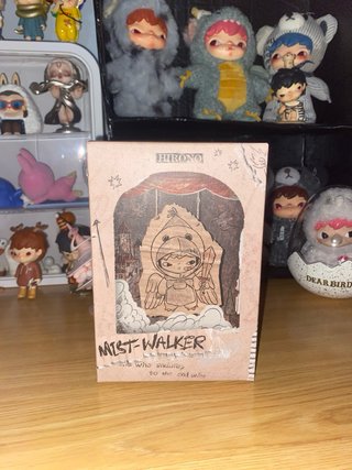 Hirono Mist walker sin abrir