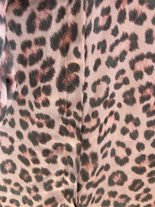 Blusa Lola Casademunt Pussy-Bow Animal Print Talla