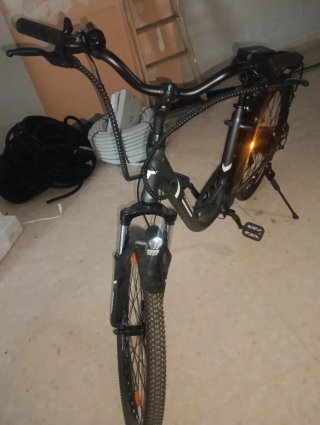 Bicicleta Eléctrica TOURALL Negra