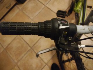 Bicicleta de Montaña Rave 240