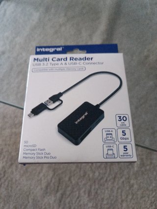 Lector Tarjetas Integral USB 3.2 Tipo A y C