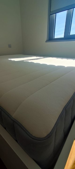 Cama Ikea con Almacenaje y Colchón 160 x 200 cm