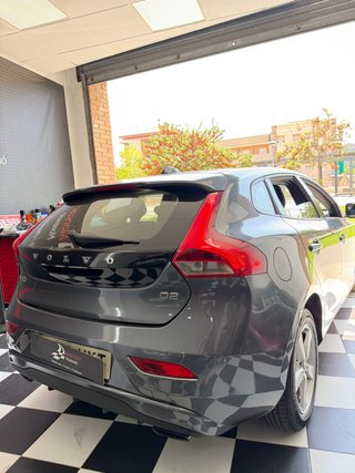 Volvo V40 TDi 115cv 2014