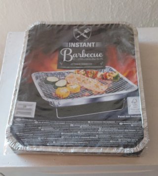 Barbacoa desechable para exterior