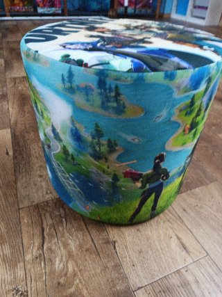 Puff Cilindro Fortnite 40x40cm