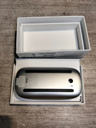 Apple Magic Mouse (USB‐C)  Multi‐Touch  Ratón