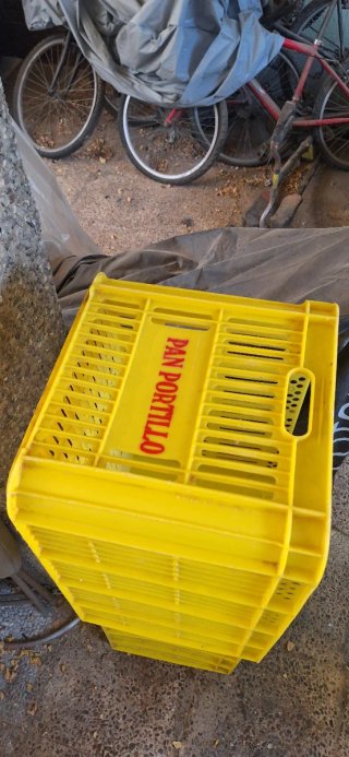 2 Cajas Plástico Amarillas