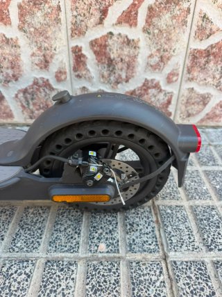Xiaomi MI Essential Patinete Eléctrico