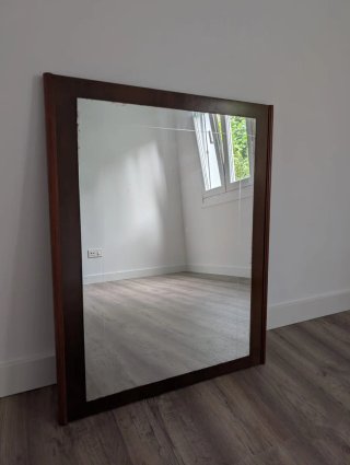 Espejo grande de madera y cristal vintage