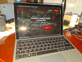 Microsoft Surface Pro 5 4/128 + Teclado + Stylus