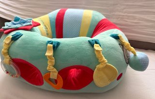 Asiento y centro de actividades para bebé