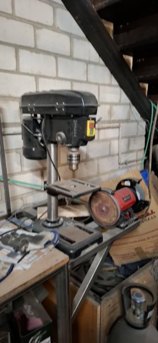 Taller madera y hierro
