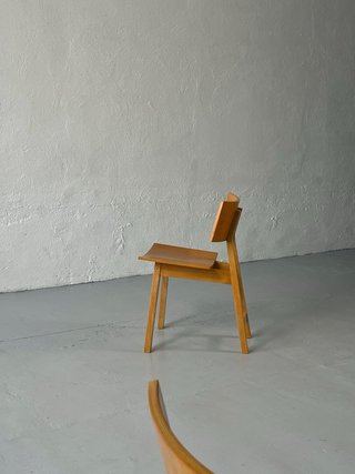 4 Sillas madera diseño Niall O’Flynn, Vintage 90s